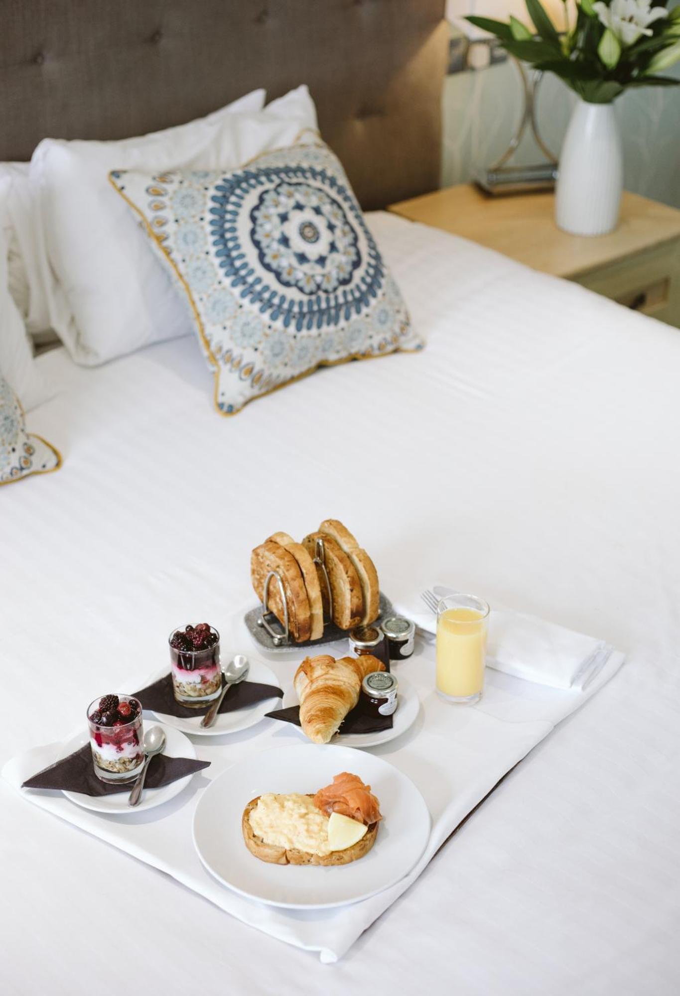 Greenbank Hotel 4*